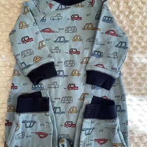 Gap baby boys one piece outfit size 6-12 months